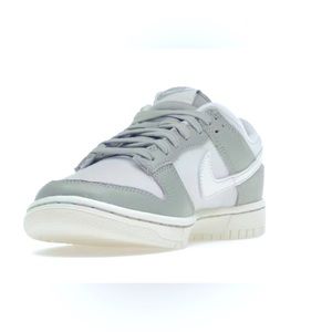 Nike Dunk Low - Mica Green - 11